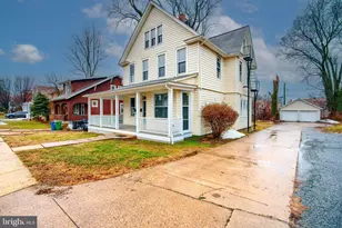 3807 Fleetwood Ave, Baltimore, MD 21206 - Photo 2