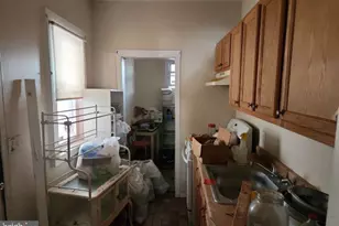 4169 Fairview Ave, Baltimore, MD 21216 - Photo 6