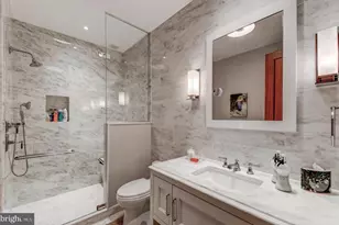 300 International Drive, Baltimore, MD 21202 - Photo 34