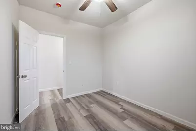 605 Lyndhurst Street, Baltimore, MD 21229 - Photo 8