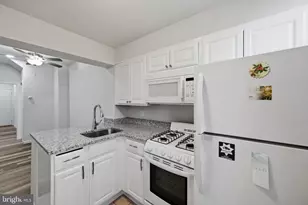 605 Lyndhurst St, Baltimore, MD 21229 - Photo 4