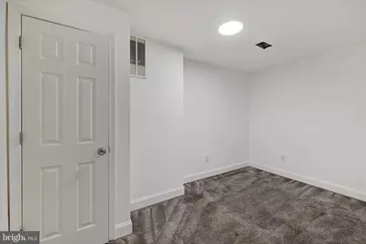 346 E 25th Street, Baltimore, MD 21218 - Photo 22