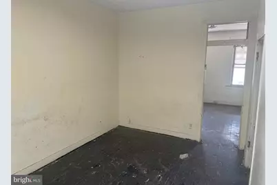 43 Wheeler Avenue N, Baltimore, MD 21223 - Photo 14