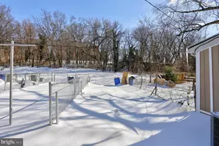 1729 Braddish Ave, Baltimore, MD 21216 - Photo 26