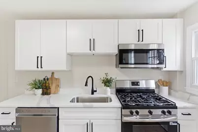 10 Mardrew Road, Baltimore, MD 21229 - Photo 18