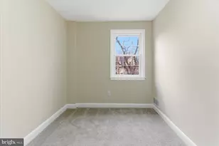 10 Mardrew Rd, Baltimore, MD 21229 - Photo 26