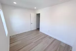 2404 Wilkens Ave, Baltimore, MD 21223 - Photo 12