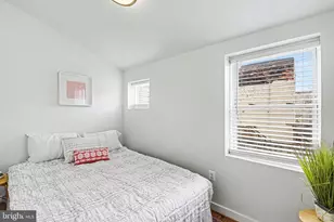 207 S Durham St, Baltimore, MD 21231 - Photo 14