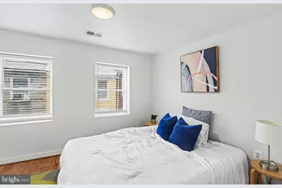 207 S Durham Street, Baltimore, MD 21231 - Photo 16