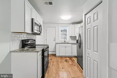 207 S Durham Street, Baltimore, MD 21231 - Photo 8