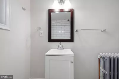 605 Lyndhurst Street, Baltimore, MD 21229 - Photo 28