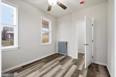 605 Lyndhurst Street, Baltimore, MD 21229 - Photo 24