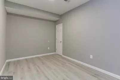 400 Highland Avenue #402, Baltimore, MD 21224 - Photo 8