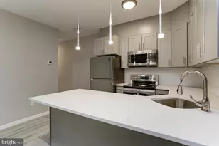 400 Highland Ave, Baltimore, MD 21224 - Photo 6