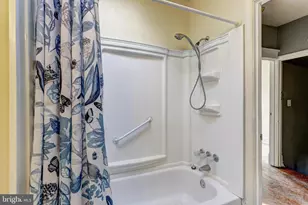 3645 Gelston Dr, Baltimore, MD 21229 - Photo 36