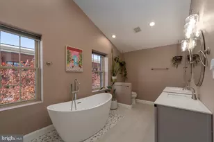 1800 E Pratt St, Baltimore, MD 21231 - Photo 26