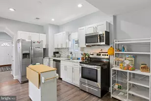 3814 Pinewood Ave, Baltimore, MD 21206 - Photo 12