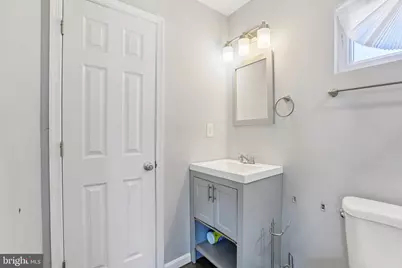 3814 Pinewood Avenue, Baltimore, MD 21206 - Photo 24