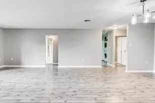 6711 Park Heights Ave, Baltimore, MD 21215 - Photo 12