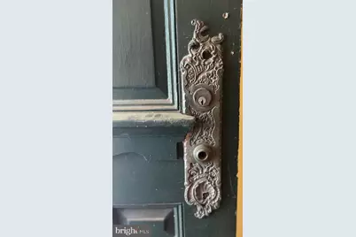 4213 Massachusetts Avenue, Baltimore, MD 21229 - Photo 4