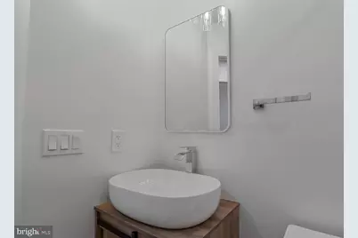 1234 E Lafayette Avenue E, Baltimore, MD 21202 - Photo 16