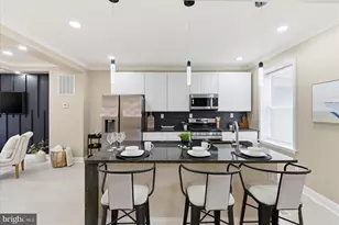 2032 Ruxton Ave, Baltimore, MD 21216 - Photo 8