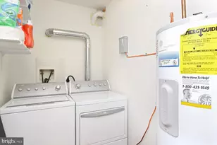 613 S Port St, Baltimore, MD 21224 - Photo 28