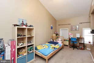 613 S Port St, Baltimore, MD 21224 - Photo 24