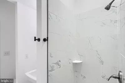 7 S Carrollton Avenue, Baltimore, MD 21223 - Photo 26