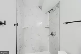 7 S Carrollton Ave, Baltimore, MD 21223 - Photo 12