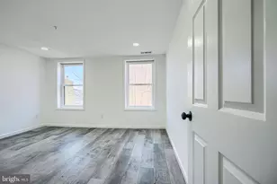 7 S Carrollton Ave, Baltimore, MD 21223 - Photo 14