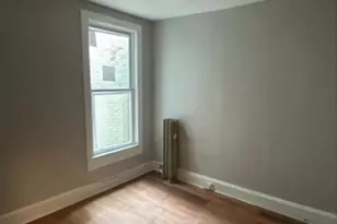 704 E 23rd St, Baltimore, MD 21218 - Photo 8