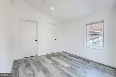 7 S Carrollton Avenue, Baltimore, MD 21223 - Photo 12