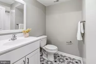 1020 N Eden St, Baltimore, MD 21205 - Photo 36