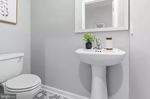 1020 N Eden St, Baltimore, MD 21205 - Photo 12