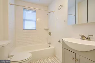 3770 Ravenwood Ave, Baltimore, MD 21213 - Photo 14