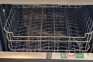 704 N Curley St, Baltimore, MD 21205 - Photo 18