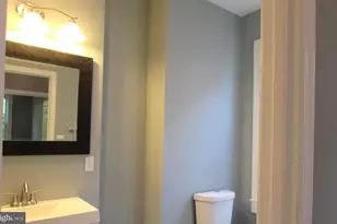 2735 Chesterfield Ave, Baltimore, MD 21213 - Photo 18