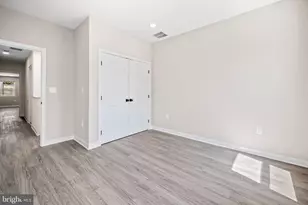 516 E 27th St, Baltimore, MD 21218 - Photo 24