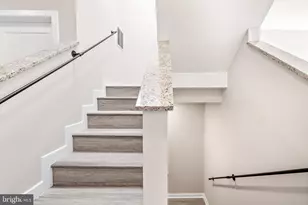 516 E 27th St, Baltimore, MD 21218 - Photo 14