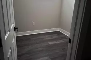 2468 Terra Firma Rd, Baltimore, MD 21225 - Photo 12