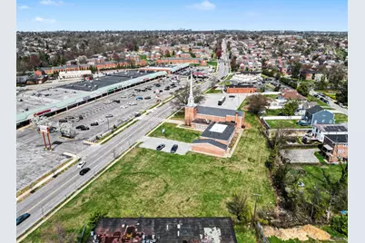 5615 The Alameda, Baltimore, MD 21239 - Photo 8