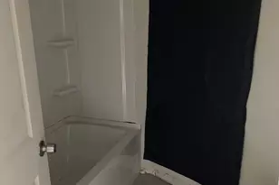 802 E North Ave, Baltimore, MD 21202 - Photo 20