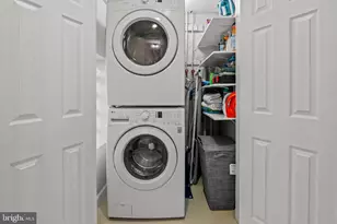 1121 S Decker Ave S, Baltimore, MD 21224 - Photo 14