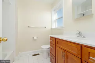 1121 Ward St, Baltimore, MD 21230 - Photo 16