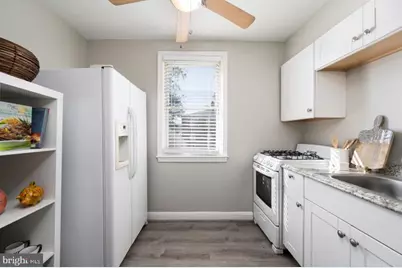 5900 The Alameda, Baltimore, MD 21239 - Photo 8