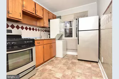 818 Bradhurst Road, Baltimore, MD 21212 - Photo 2