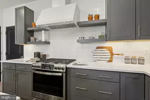 111 E Cromwell St, Baltimore, MD 21230 - Photo 12