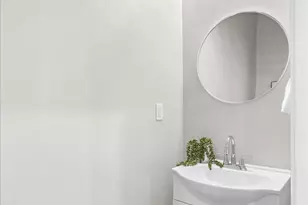 2406 Arunah Ave, Baltimore, MD 21216 - Photo 14