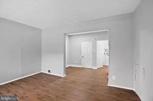 5446 Narcissus Ave, Baltimore, MD 21215 - Photo 10